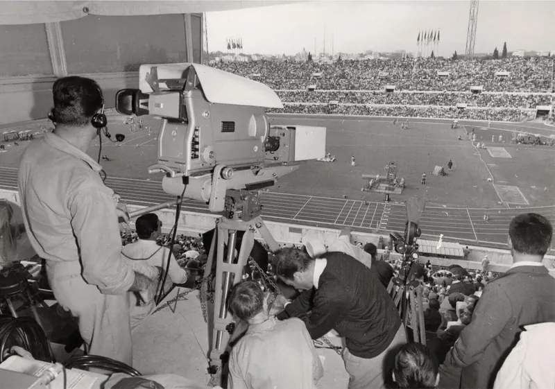 Camera captures underlying sports activities