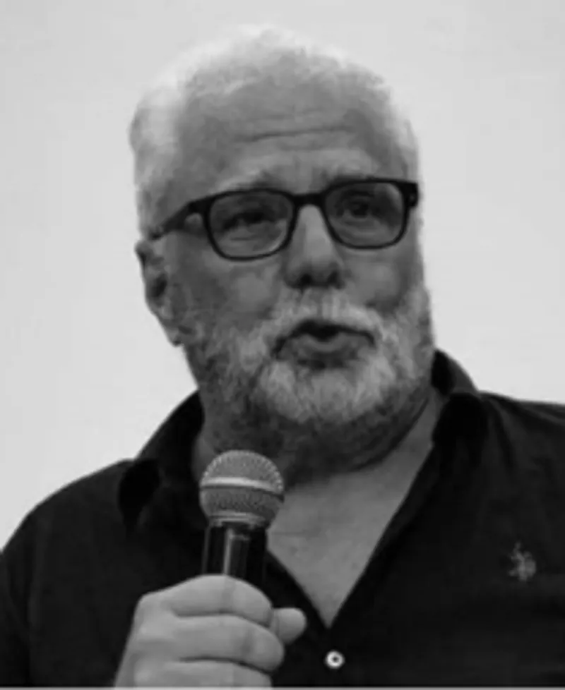 Photo Gallery Darwin Pastorin